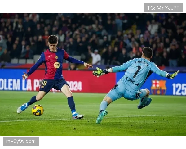 奥萨苏纳门将埃雷拉单场贡献9次扑救，零封塞维利亚